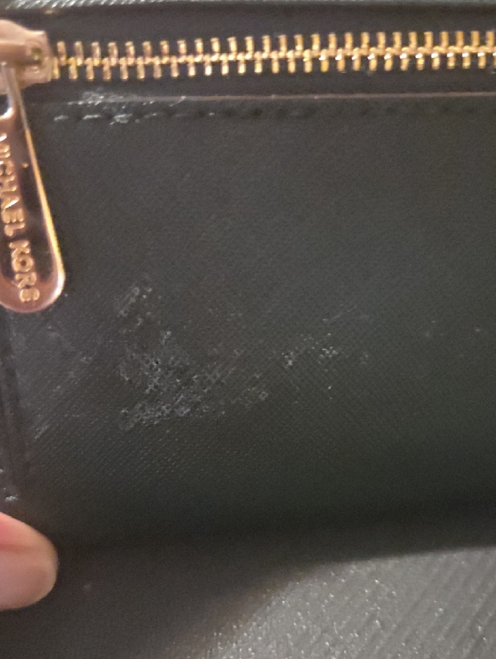 Michael Kors Forest Green Saffiano Leather Clutch Wallet with Gold Logo - Picture 7 of 12